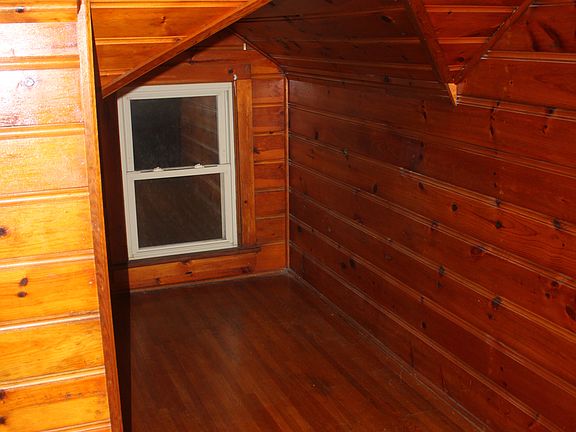5th image of 4328 McLeod St NE
