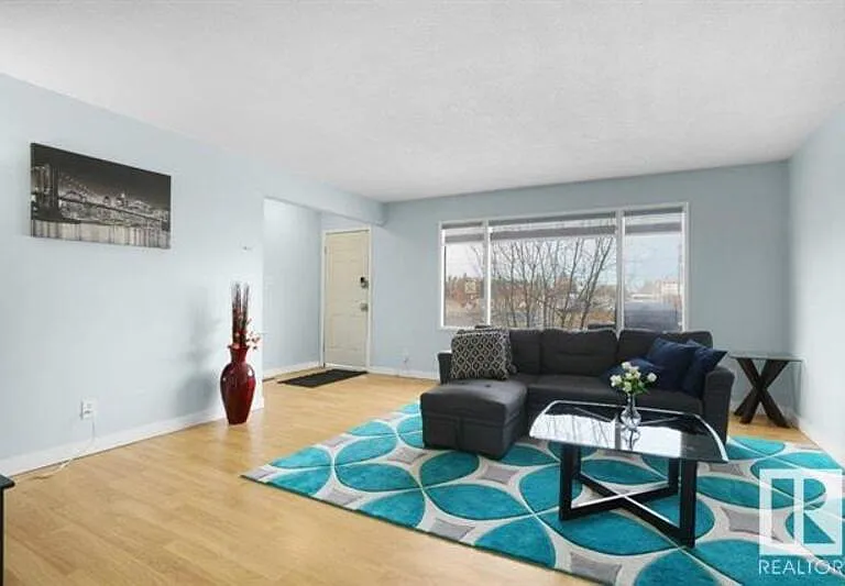 16227 100a Ave NW #1 — Photo 1