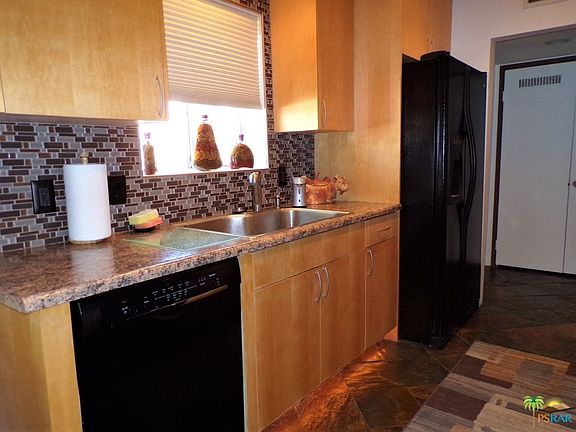 5th image of 2393 S Skyview Dr Unit 31