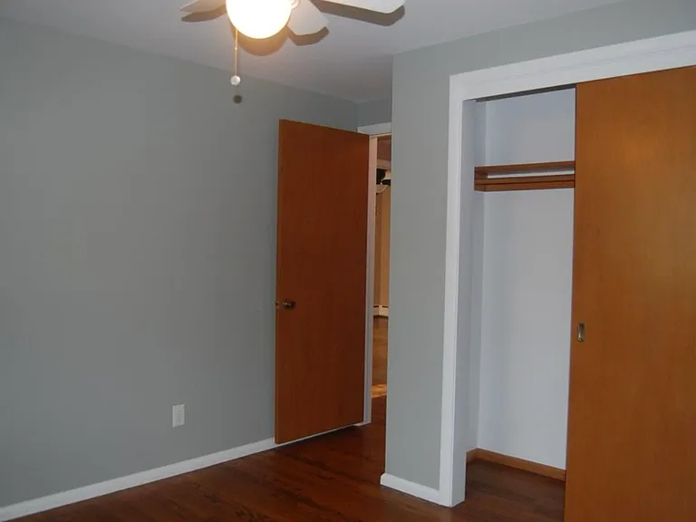 Room1