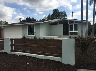 902 E Woodland Ln, Glendora, CA 91741