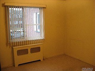 3rd image of 22914 87th Ave #1