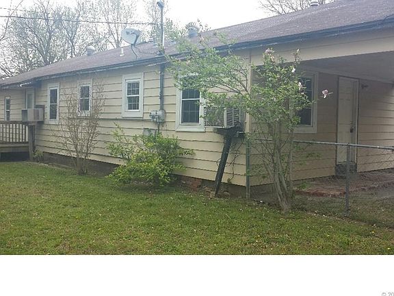 2nd image of 409 N Dainty St