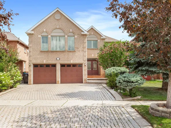 5839 Fieldon Rd, Mississauga, ON L5M 5K3