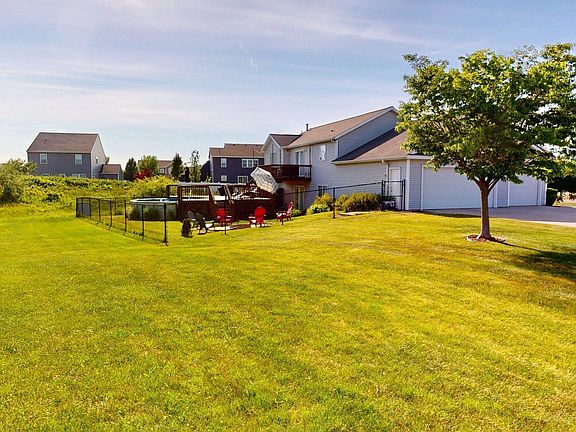 3rd image of 2308 Mary Beth Ln