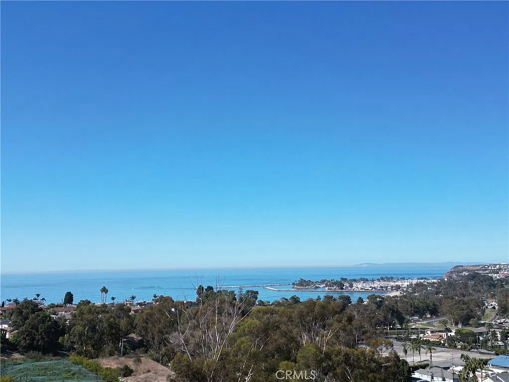 4 bed, 3000 sqft, $7,995 — Photo 4