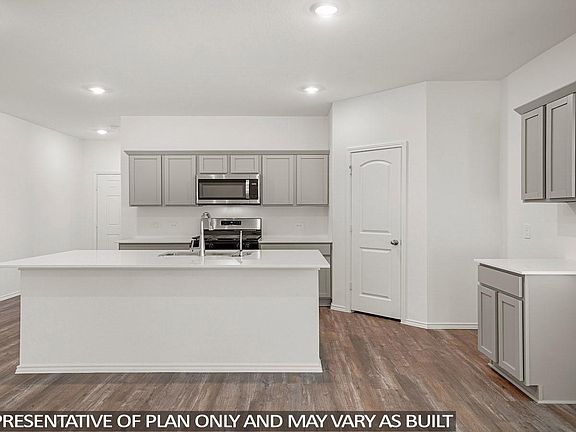 5th image of 16411 Misty Cedar Ct