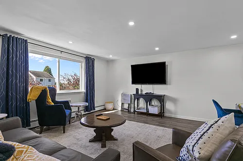 66 Girard Ave #324 Photo 1