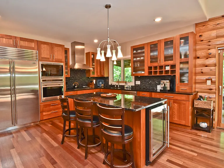 232 Maloney Ln — Photo 10