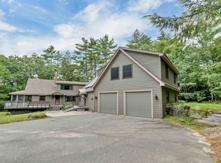 26 N Mayhew Tpke, Hebron, NH 03241
