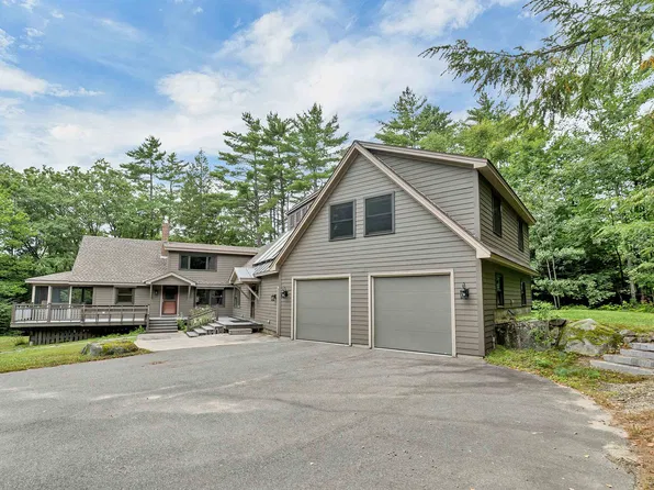 26 North Mayhew Turnpike, Hebron, NH 03241