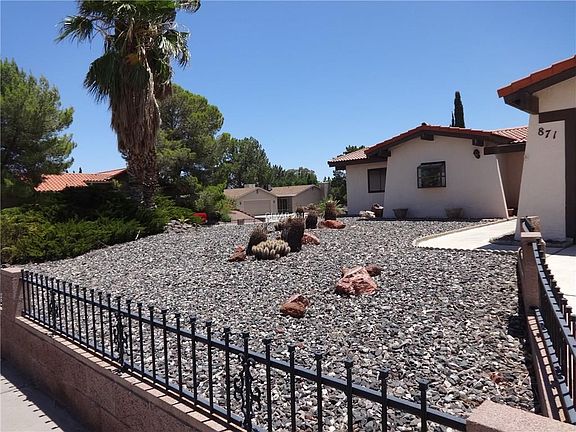 3rd image of 871 Shirley Ln