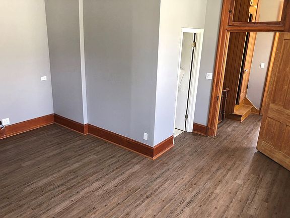 Bdrm 2 w/ original bath