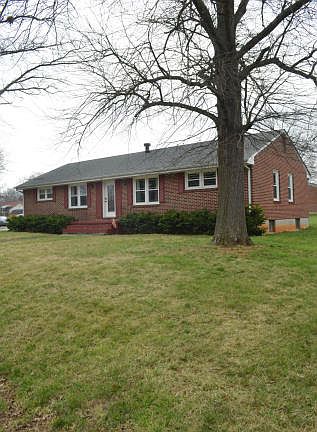 2nd image of 461 Petty Ave