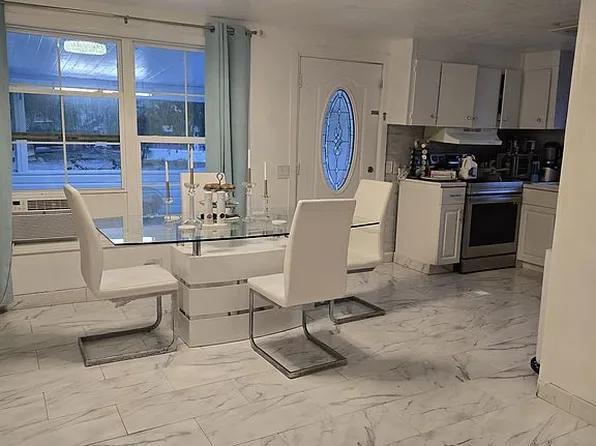 243 Shore Pkwy, Tampa, FL 33615