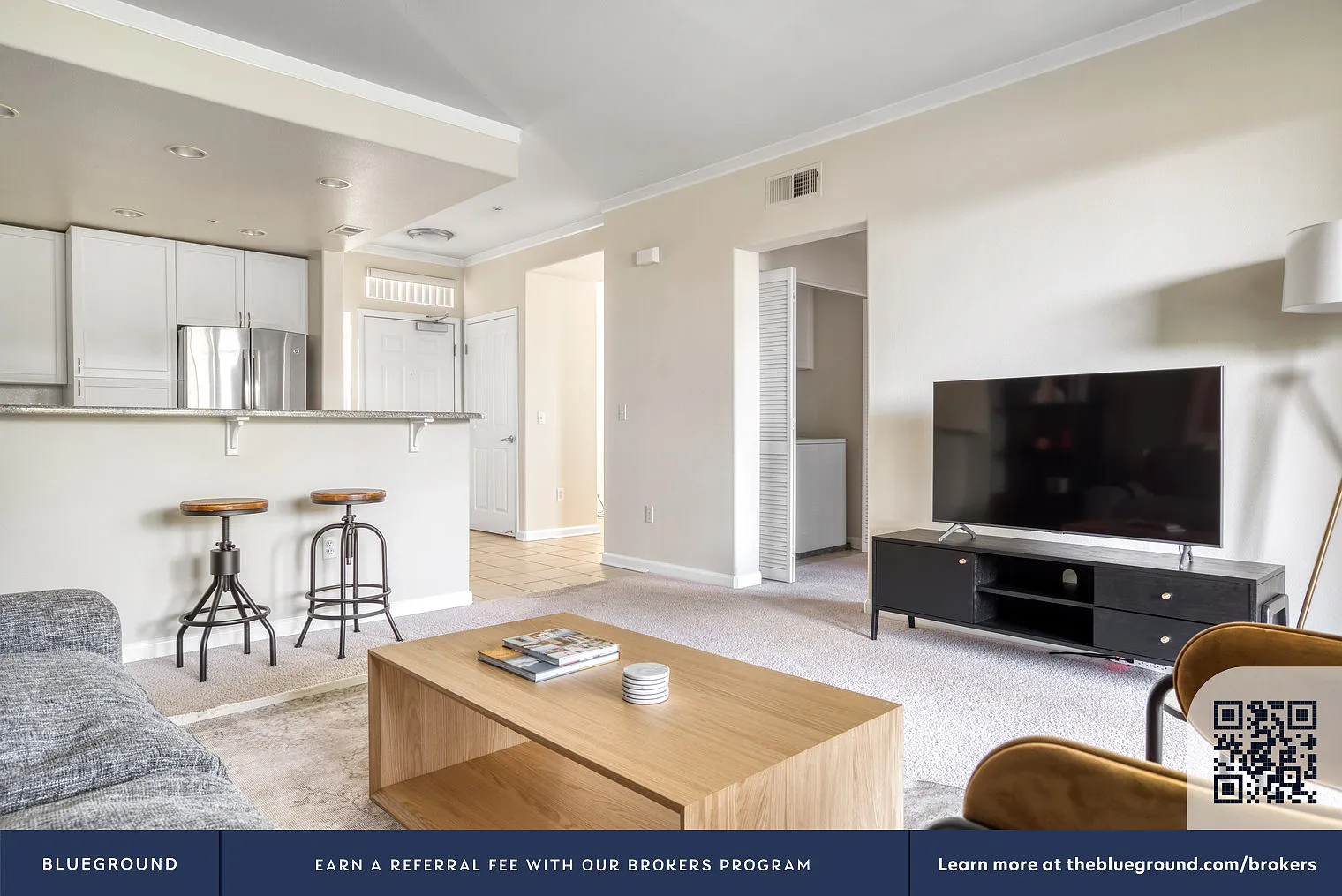 1 bed, 1.0 bath, 891 sqft, $4,770 — Photo 3