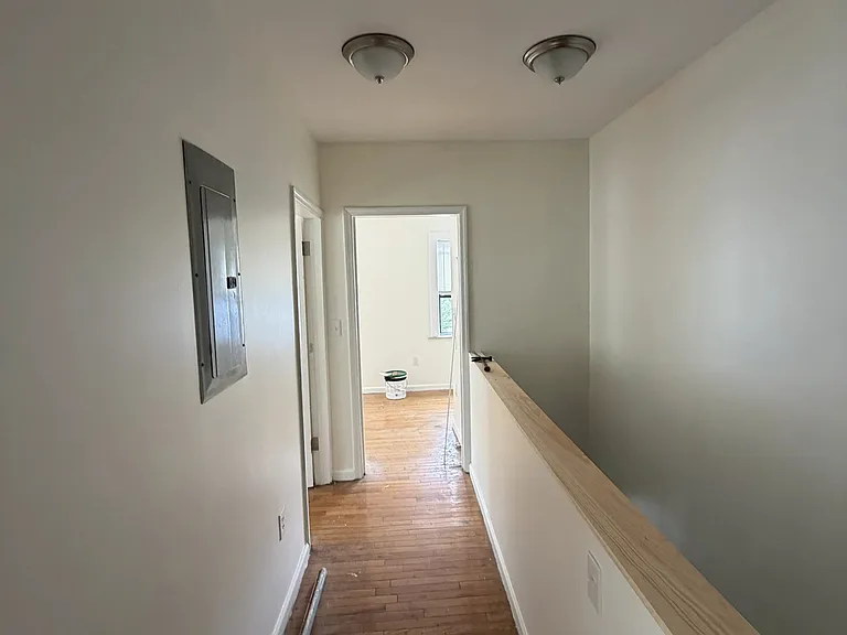 2859 S Salina St #9 — Photo 7