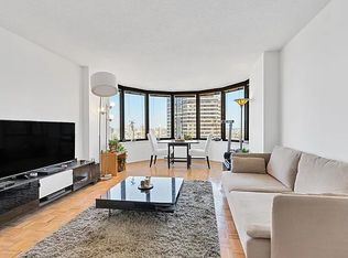 330 E 38th St APT 39M, New York, NY 10016