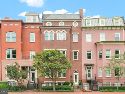 27 Logan Cir NW APT 5, Washington, DC, 20005