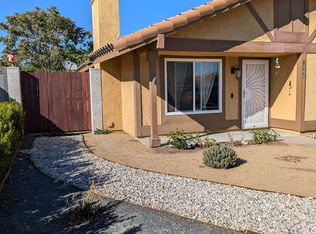 1340 W Persimmon St, Rialto, CA 92377