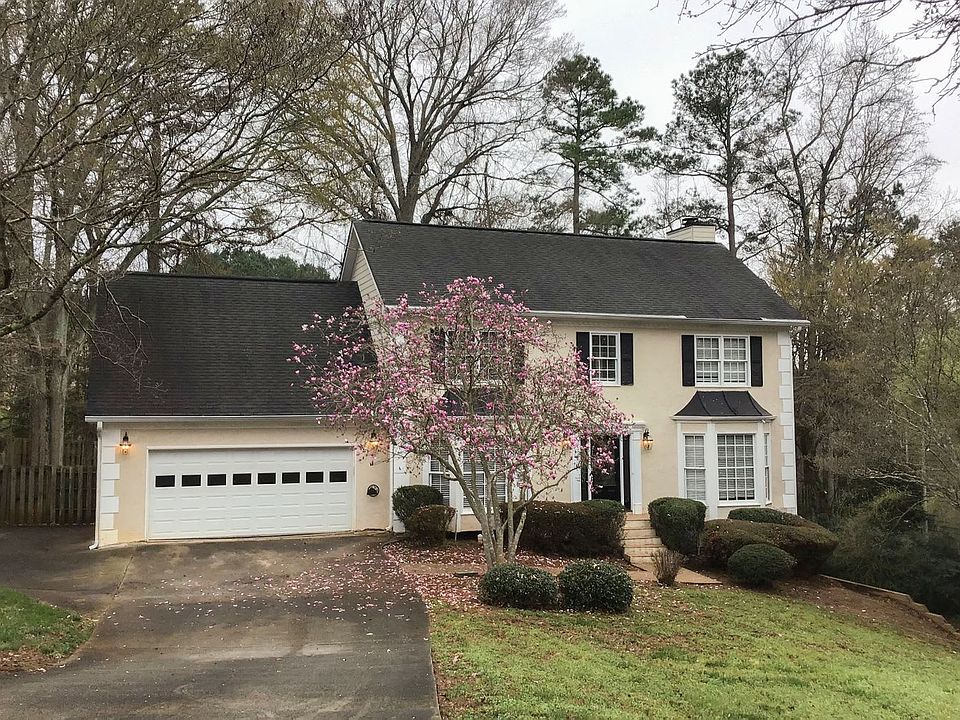 1st image of 8625 Birch Hollow Dr