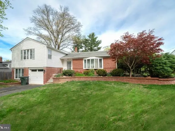 1363 Glenbrook Rd, Meadowbrook, PA 19046