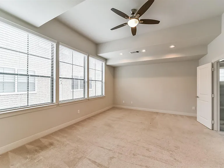 5309 Petty St — Photo 24