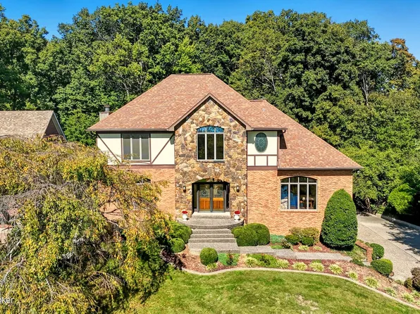 3015 Windsor Lakes Pkwy, Louisville, KY 40214