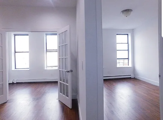Rented by Compass | media 12