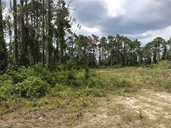 1157 Damen ST E, LEHIGH ACRES, FL 33974