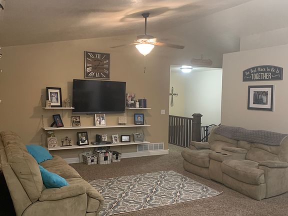 4th image of 2761 Sagebrush St