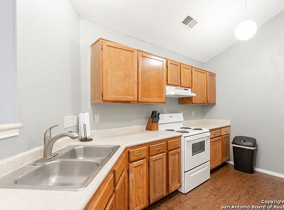 5th image of 11367 Fish Springs Dr