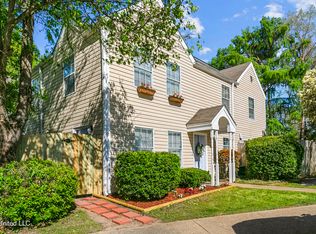 859 Harbor Bend Dr, Brandon, MS 39047