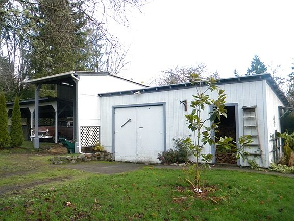 5th image of 601 155th Ave SW