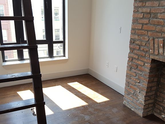 2nd image of 177 Wyckoff Ave #5L