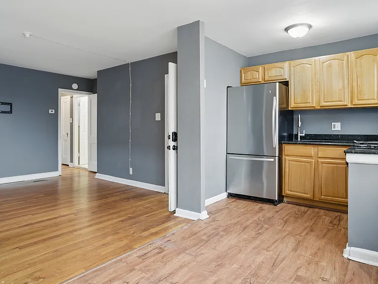 1452 Hellerman St #1 — Photo 4