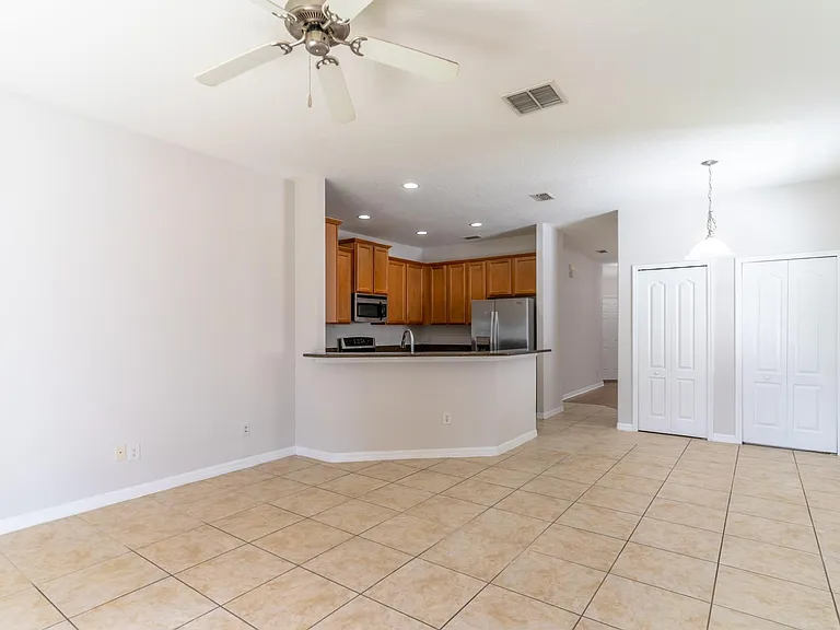 2600 Deansgate Ct — Photo 9
