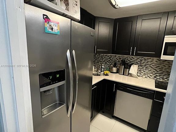 4th image of 999 Brickell Bay Dr APT 1506