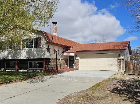 1812 Shumway Ave, Casper, WY 82601