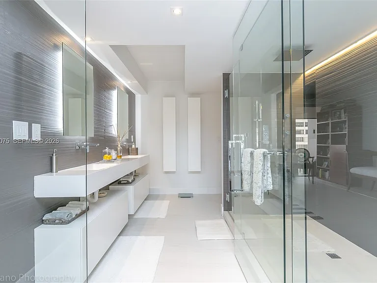3 Grove Isle Dr #C502 — Photo 22