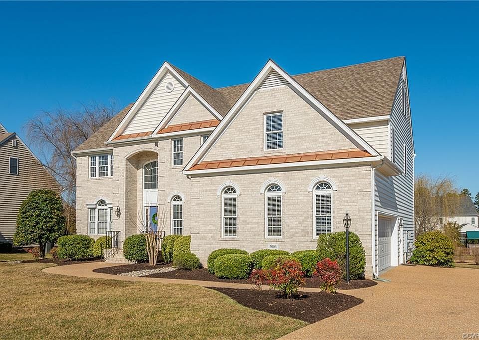 1st image of 5916 Carrington Green Ct