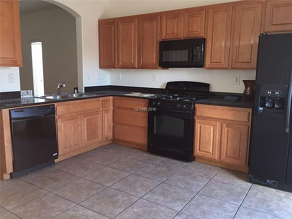 4th image of 8169 Skytop Ledge Ave #0