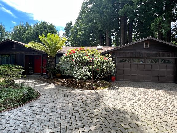 4th image of 1928 Greenbriar Ln