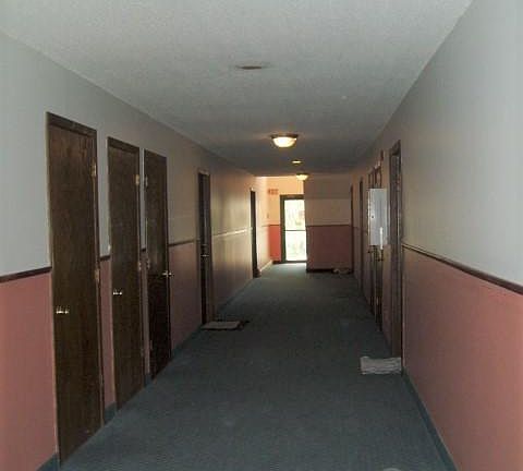 2nd image of 236 N Jefferson St APT 6