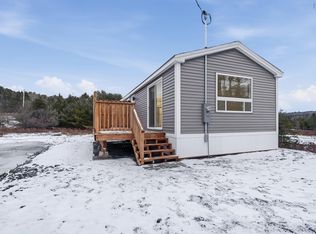 5 Ardoise Ln, West Hants, NS B0N1L0