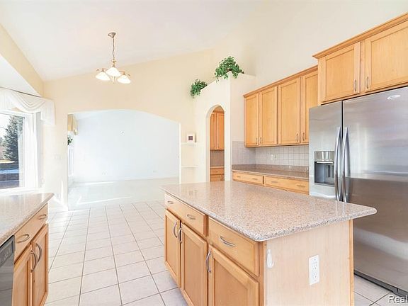 4th image of 22025 Abington Dr