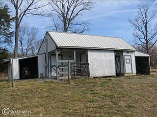 2nd image of 135 Hedrick Ln