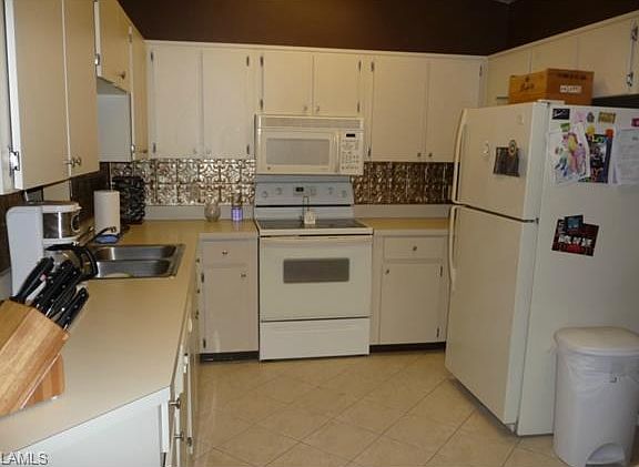 5th image of 5458 Governors Dr