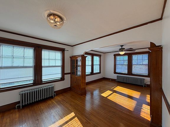 5th image of 12 Eugenia Rd #2