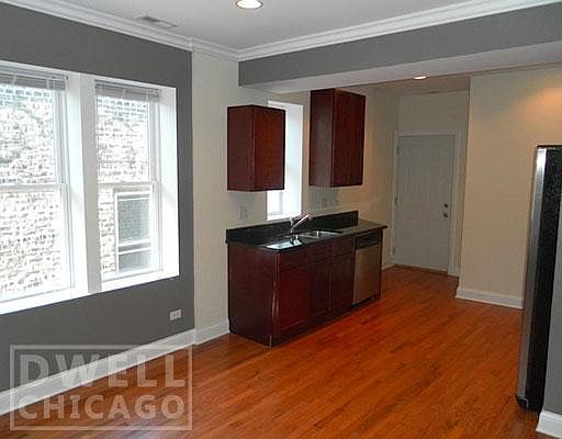 5th image of 6500 N Claremont Ave #65083W